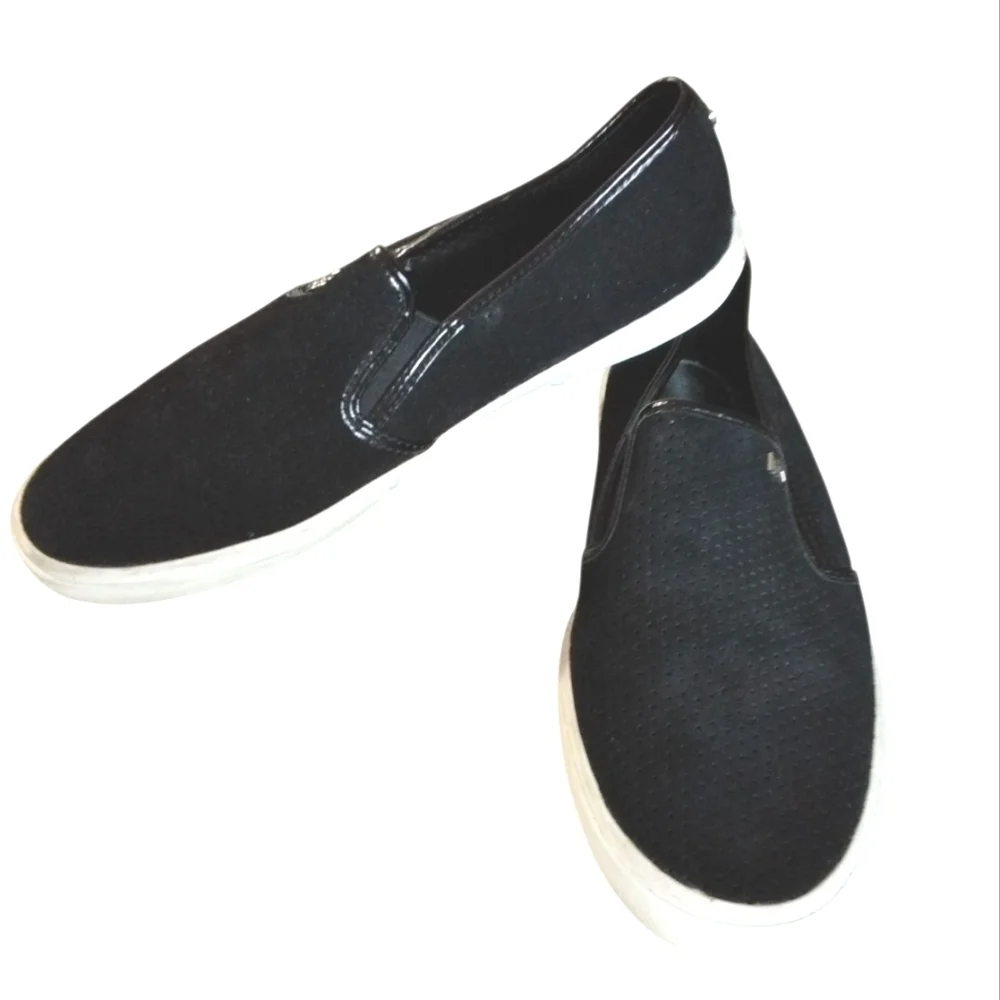 Michael Kors Black and White Sneakers Sleek Design 8.5 M